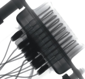 コネクタやハーネスの検査に最適なX線検査装置